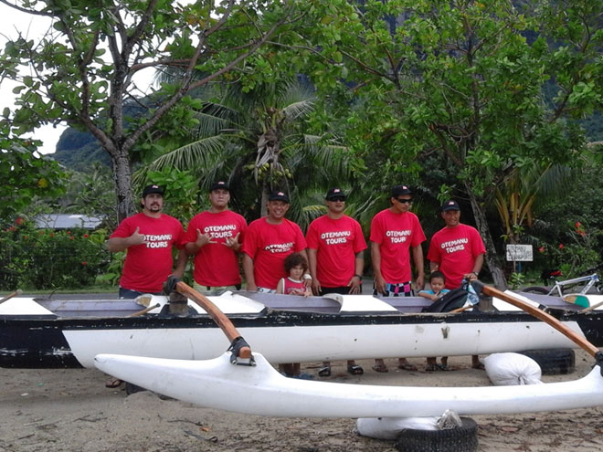 AGS Tahiti marines team